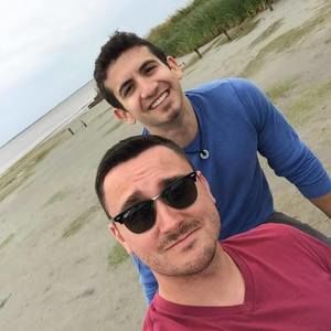 Meet your Posher, Clint